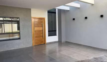 Imperdível Oportunidade de Compra! Casa Espaçosa no Jardim Paris VI.