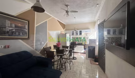 Casa à venda no bairro Jardim Europa!