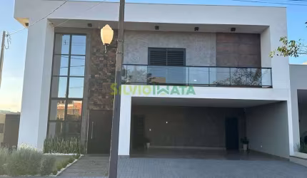 Lindo Sobrado à Venda no Condomínio Green Park - Maringá