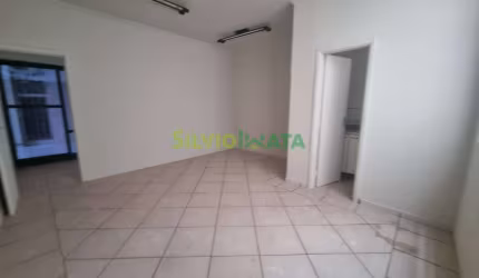 Sala Comercial no Centro Comercial Maringá - 2° Andar, Sala 217