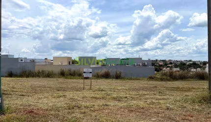 Terreno à venda por R$ 230.000,00 em Porto Rico-PR