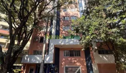 EXCELENTE APARTAMENTO NA ZONA 07  ED. RESIDENCIAL GIACOPINI