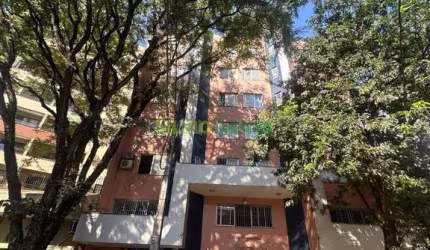 EXCELENTE APARTAMENTO NA ZONA 07  ED. RESIDENCIAL GIACOPINI