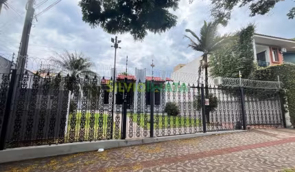 Oportunidade Única de Locação Comercial  Amplo Imóvel na Zona 05