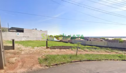 GRANDE OPORTUNIDADE  TERRENO DE ESQUINA COM ALTO POTENCIAL COMERCIAL EM LOCAL NOBRE!