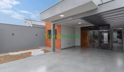 Casa à Venda - Conforto na Casa Nova em Maringá