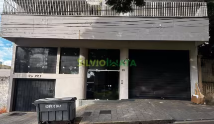 EXCELENTE SALA COMERCIAL DE 340M² PARA ALUGAR NA RUA LARGO GENERAL OSORIO, ZONA 05, PRÓXIMO A AV. BRASIL.