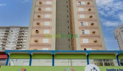 EXCELENTE APARTAMENTO SEMI MOBILIADO DE 03 QUARTOS PARA MORAR NO ED. JOUBERT DE CARVALHO, CENTRO.