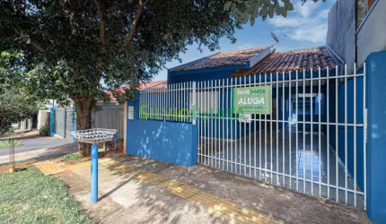 EXCELENTE CASA DE 03 QUARTOS SENDO 01 SUÍTE, PARA MORAR NO JARDIM SÃO CLEMENTE.