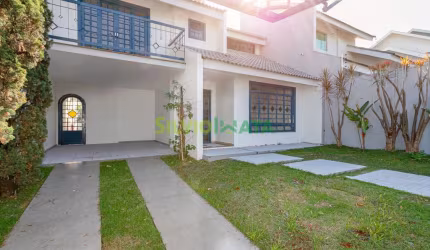 EXCELENTE SOBRADO COM PISCINA, 03 QUARTOS E AMPLO QUINTAL PARA MORAR NO JARDIM NOVO HORIZONTE.