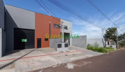 EXCELENTE BARRACÃO DE 480M² PARA ALUGAR NO JARDIM ESPANHA,  PRÓXIMO AO CONTORNO SUL.