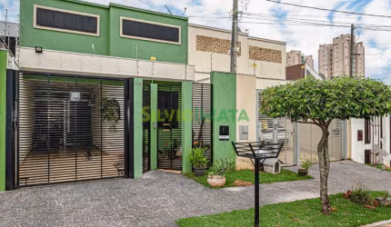 Casa à venda  conforto e excelente localização