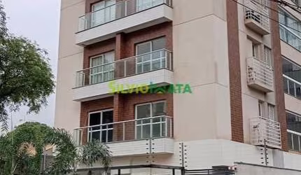 EXCELENTE APARTAMENTO DE 02 QUARTOS, SENDO UMA SUÍTE, SEMI MOBILIADO, PARA MORAR NO ED. JOSÉ GONÇALVES, ZONA 07.