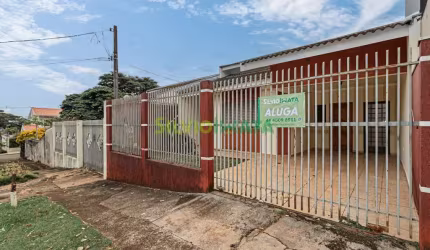 EXCELENTE CASA DE 03 QUARTOS SENDO 01 SUÍTE PARA MORAR NO JARDIM NOVO OASIS, PRÓXIMO À AV. TUIUTI.