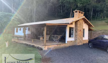 Sítio em Vale Das Videiras  -  Petrópolis