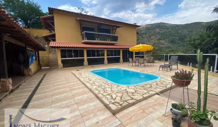 Casa em Vera Cruz  -  Miguel Pereira