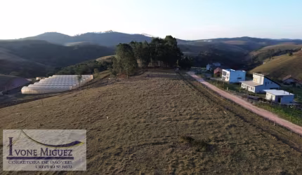 Lotes em Coqueiros  -  Paty do Alferes