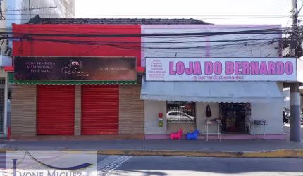 Prédio Inteiro em Centro - Paty do Alferes, RJ