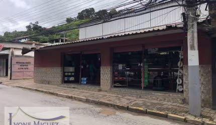 Galpão em Centro - Paty do Alferes, RJ