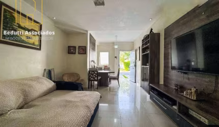 Casa com 2 suítes em condomínio Fechado com lazer completo