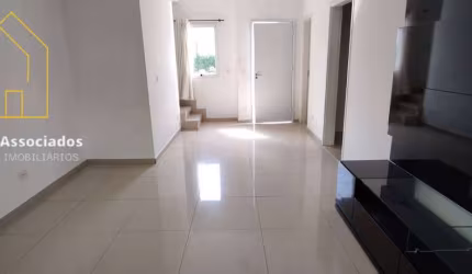 CASA 2 SUITES COM PLANEJADOS, LAZER COMPLETO, GÁS ENCANADO.