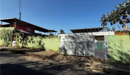 Oportunidade, duas casas no Nova Era