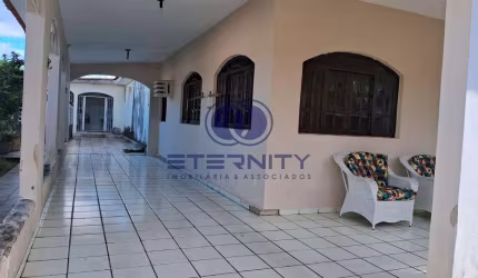 Casa à Venda em Iputinga, Recife: 4 Quartos, 3 Suítes, 270m²