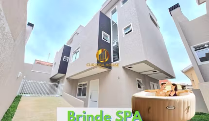 Sobrado nao geminado triplex em Condomínio fechado no Xaxim com 3 quartos sendo 1 suíte e ativo gourmet com banheiro