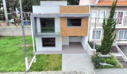 Sobrado 3 quartos sendo 1 suíte  Condomínio Green Tree Pinheirinho