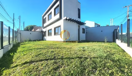 Casa Alto Padrão de esquina com amplo terreno e acabamentos finos na Fazenda Rio Grande 4 Quartos 1 Suite