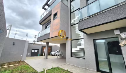 Espaçoso sobrado em condominio fechado com 3 suítes terraço gourmet Xaxim