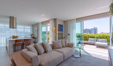 Cobertura de 240m² em localização privilegiada no bairro Cabral, bem ao lado do Carrefour