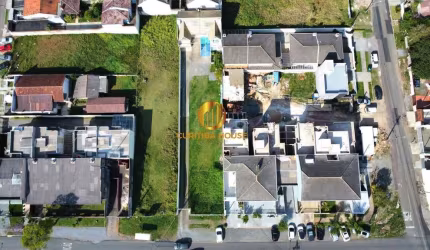 Terreno à Venda em Santa Felicidade  121m² Unidade frente para Rua!