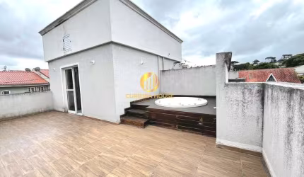Sobrado triplex com 3 Quartos, com Terraço e Jacuzzi  Condomínio Fechado