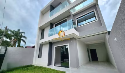 Sobrado novo 3 quartos sendo 1 suíte frente para Rua no Pinheirinho, com rooftop