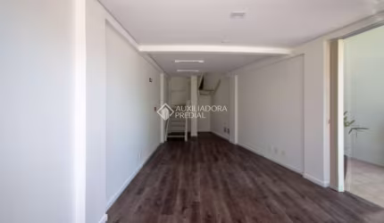 Ponto comercial para alugar na Rua Vera Linhares de Andrade, 2201, Córrego Grande, Florianópolis, 70 m2 por R$ 4.500