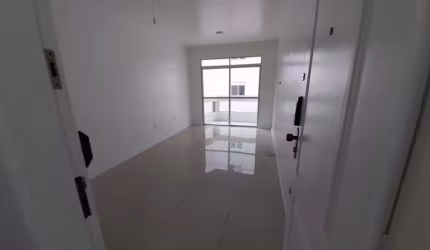 Apartamento com 3 quartos para alugar na Avenida Desembargador Vítor Lima, 594, Trindade, Florianópolis, 73 m2 por R$ 3.800
