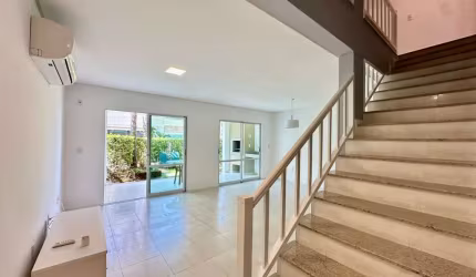 Casa em condomínio fechado com 3 quartos para alugar na Rua João Henrique Gonçalves, 218, Lagoa da Conceição, Florianópolis, 230 m2 por R$ 7.500