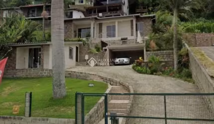 Casa com 5 quartos para alugar na Rodovia Francisco Thomaz dos Santos, 692, Armação do Pântano do Sul, Florianópolis, 170 m2 por R$ 8.250