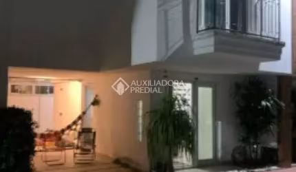 Casa em condomínio fechado com 2 quartos para alugar na Rodovia Francisco Thomaz dos Santos, 6413, Morro das Pedras, Florianópolis, 96 m2 por R$ 4.500