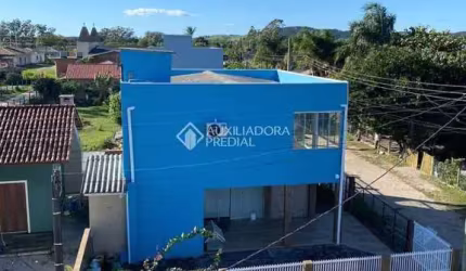 Casa com 2 quartos para alugar na Pmg, 251, Zona Rural, Garopaba, 155 m2 por R$ 3.500