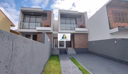 Casa Sobrado em Serraria, São José/SC