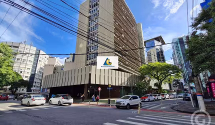 Centro Comercial Ceisa Center - Sala comercial Em edifício em Centro, Florianópolis/SC