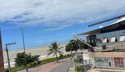 Lindo imóvel há beira mar e ao lado do mag shopping