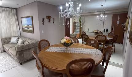 Imóvel único com 03 quartos e andar alto