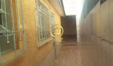 Casa com 4 quartos à venda na Rua Doutor Estevão Montebello, 618, Vila Picinin, São Paulo por R$ 498.000