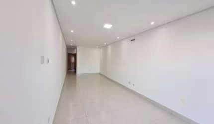 Casa com 3 quartos à venda na Rua Evandro Danton Ferreira Gandra, 100075, Vila Mangalot, São Paulo por R$ 1.000.000
