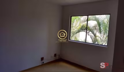 Apartamento com 2 quartos à venda na Rua Alfredo Margária, 8, Vila Iório, São Paulo por R$ 320.000