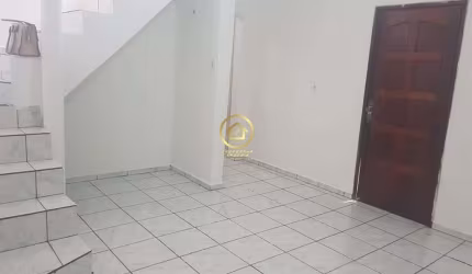 Casa com 3 quartos à venda na Gil Vicente, 48, Vila Dionisia, São Paulo por R$ 650.000