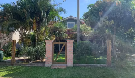 Casa à venda em Garopaba/SC